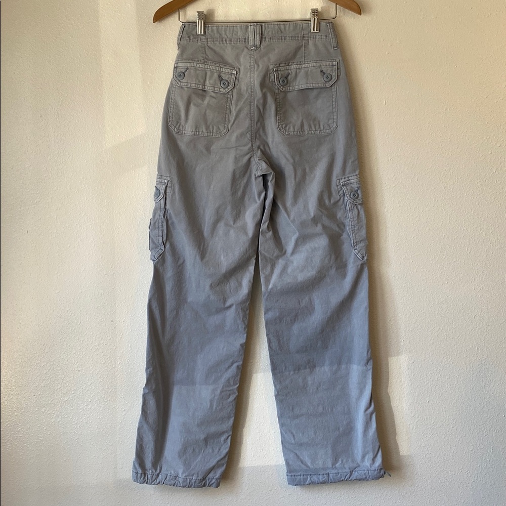 American Eagle Outfitters Light Gray Cargo Pants Women’s Size 4 - Picture 6 of 13